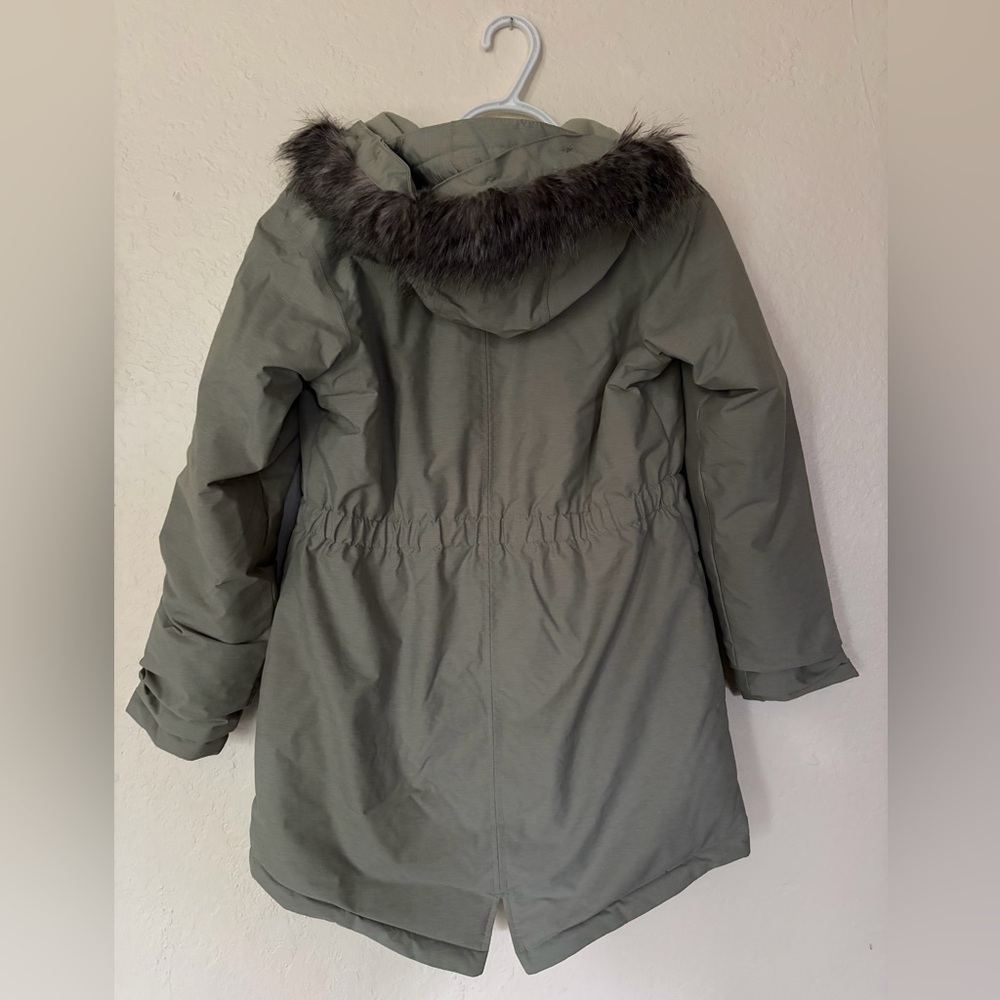 Columbia Olive Green Parka with Faux Fur Hood Trim